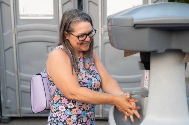 Best Portable toilet rental cost  in Reading, MI